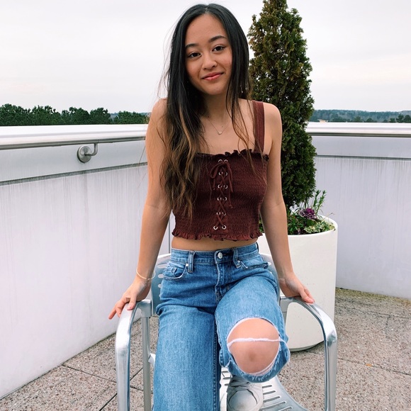 Meet your Posher, Julia - Picture 1 of 1